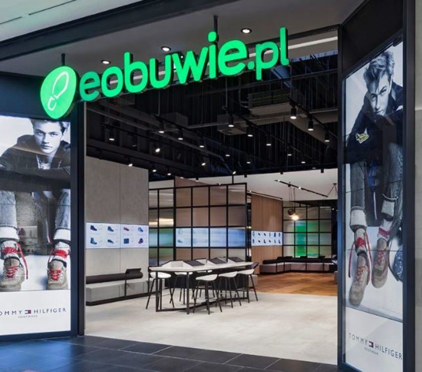 La tienda Eobuwie atrae por su mezcla ideal entre lo digital y físico